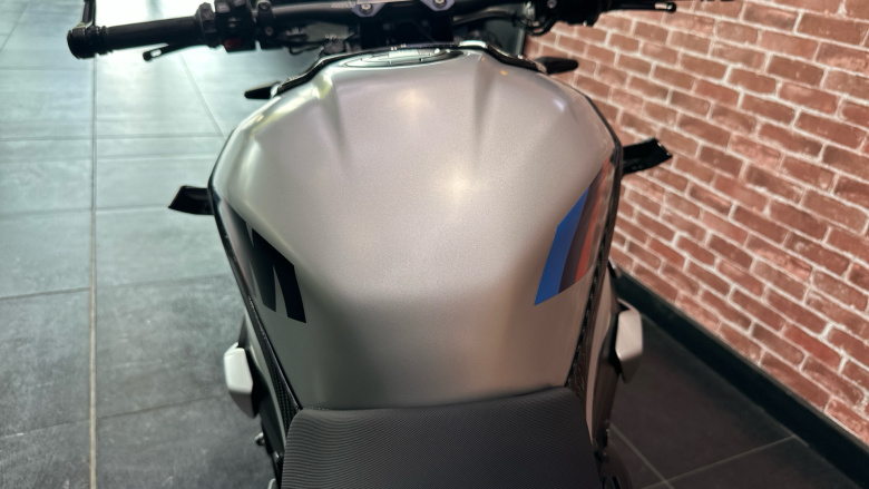 BMW M 1000 R (25MY)
